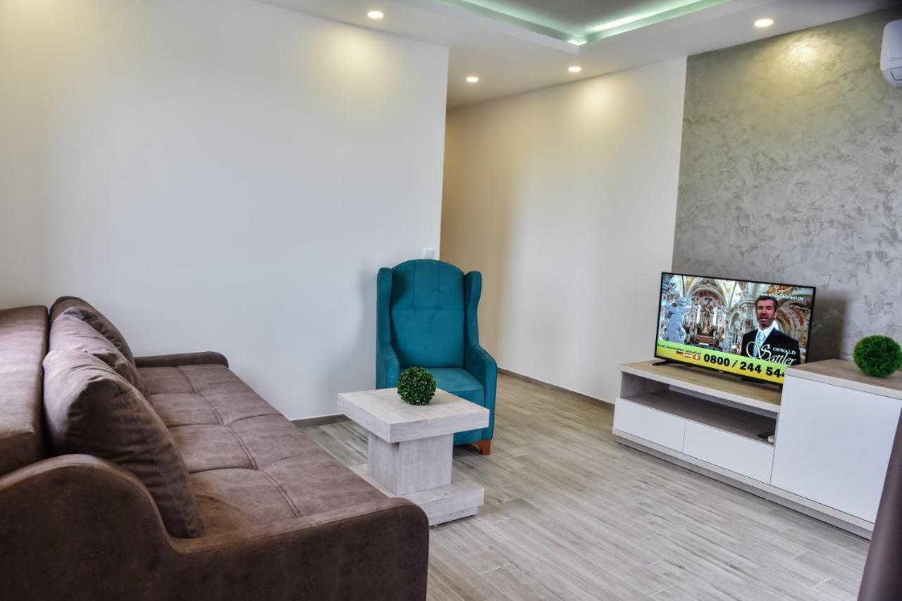 Heaven Lux Ulcinj Otel Dış mekan fotoğraf