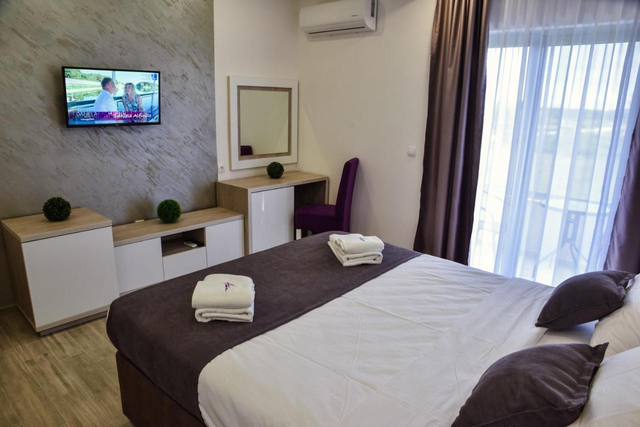 Heaven Lux Ulcinj Otel Dış mekan fotoğraf