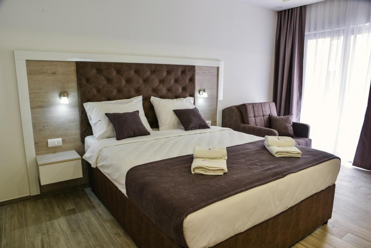 Heaven Lux Ulcinj Otel Dış mekan fotoğraf