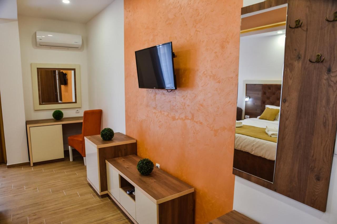 Heaven Lux Ulcinj Otel Dış mekan fotoğraf